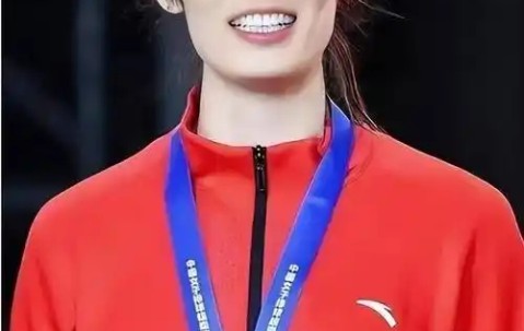 电竞竞技-抵达广东，朱婷上任，体育局任命，新岗位曝光，姚迪祝福|中国女排|茂名|意大利女排联赛|洛杉矶奥运会|世联赛_新浪体育_新浪新闻