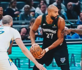 开云娱乐平台-NBA常规赛明天4月9日焦点战！雷霆快船背靠背，马刺PK开拓者